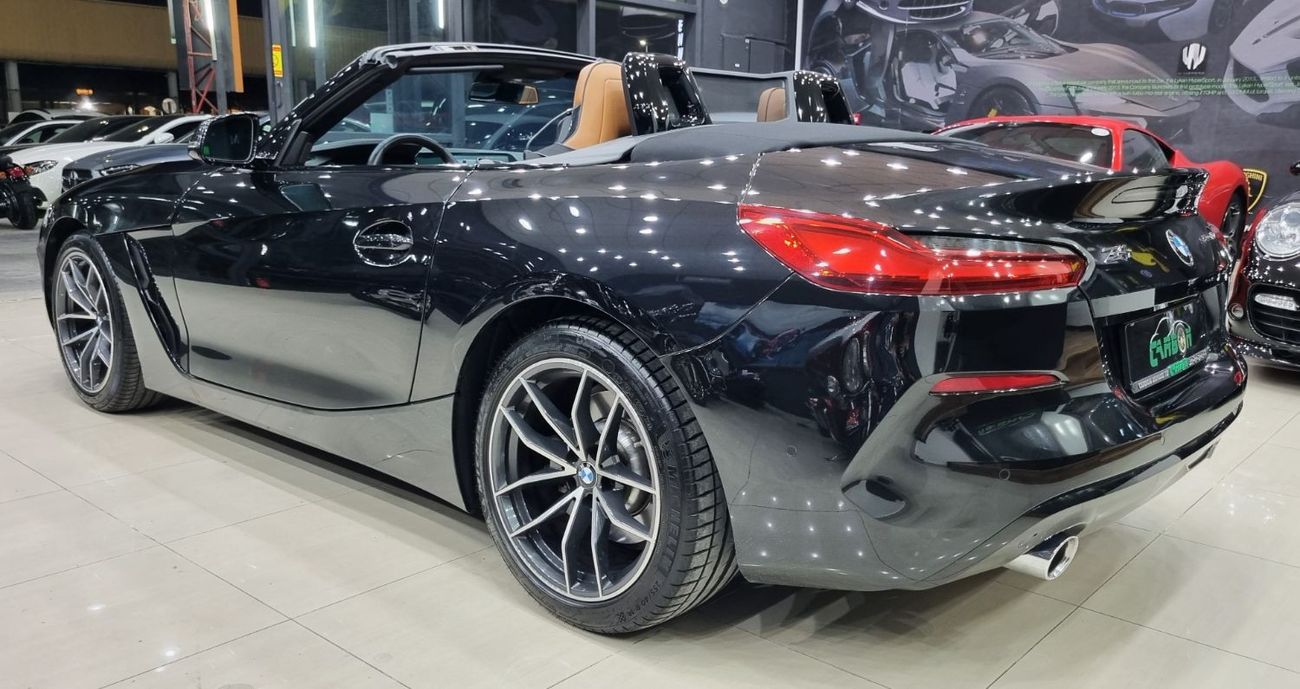 بي أم دبليو Z4 sDrive 20i