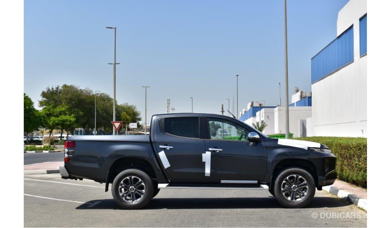 ميتسوبيشي L200 Double Cabin Pickup Premium 2.4L Diesel AT