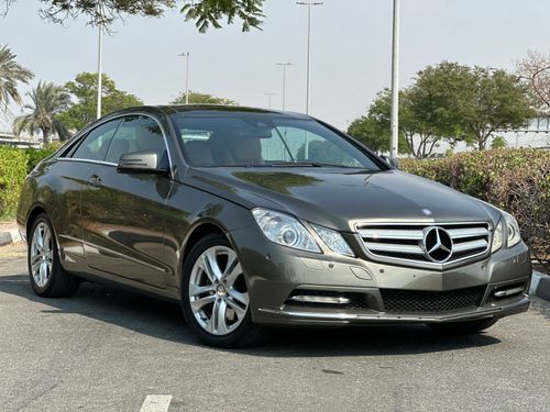 Mercedes-Benz E 350 Mercedes E 350 / 2011 / Japanese Spes / Perfect Condition.
