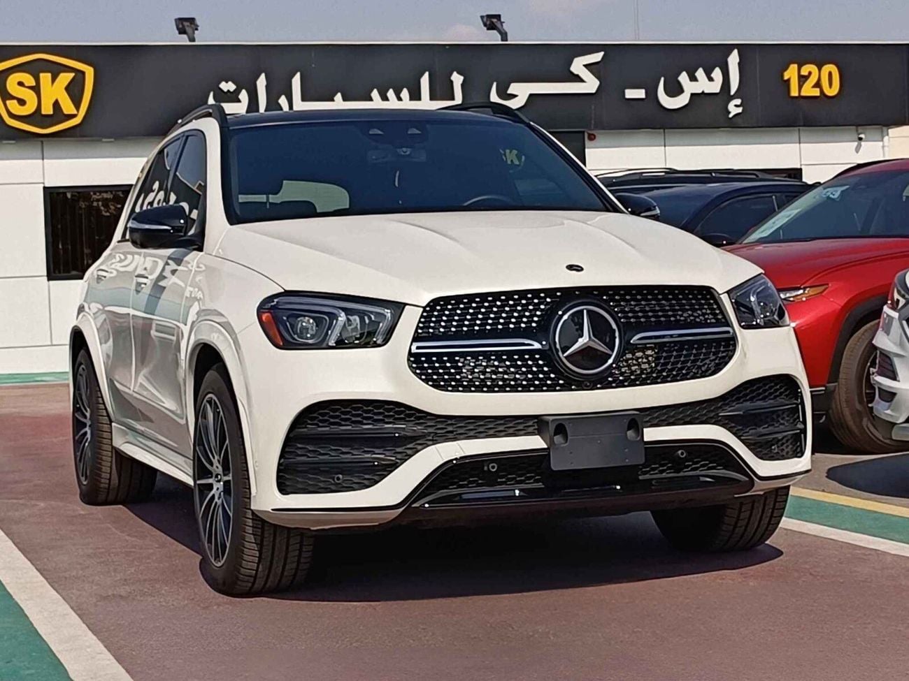 Mercedes Benz GLE350 FULL OPTION / 3.0L V6 PETROL, HEADUP DISPLAY / PANORAMIC / 360*/ SPECIAL OFFER