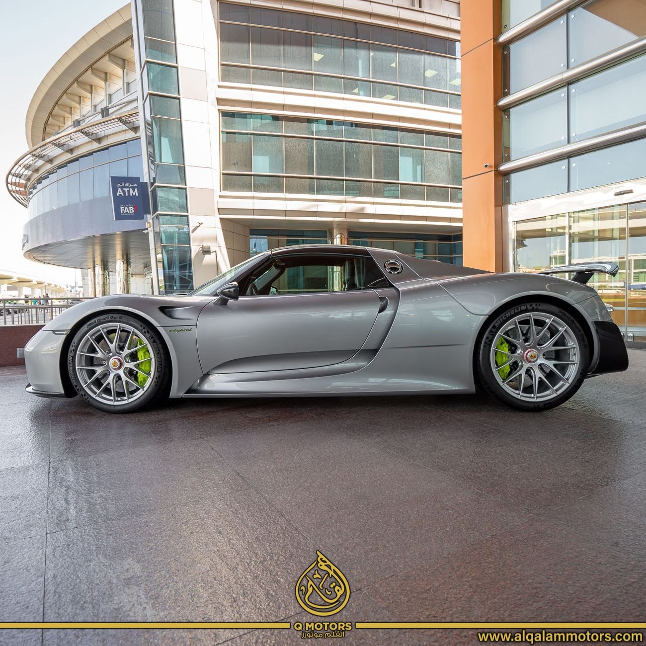 Porsche 918 Spyder Std 4.6L 2015 PORSCHE 918 SPYDER WEISSACH DONE ONLY 8000KM