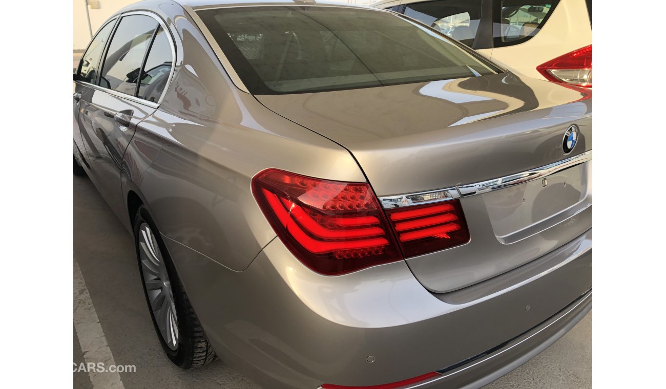 بي أم دبليو 740 Bmw 740 Li ,model:2013. free of accident with Low mileage