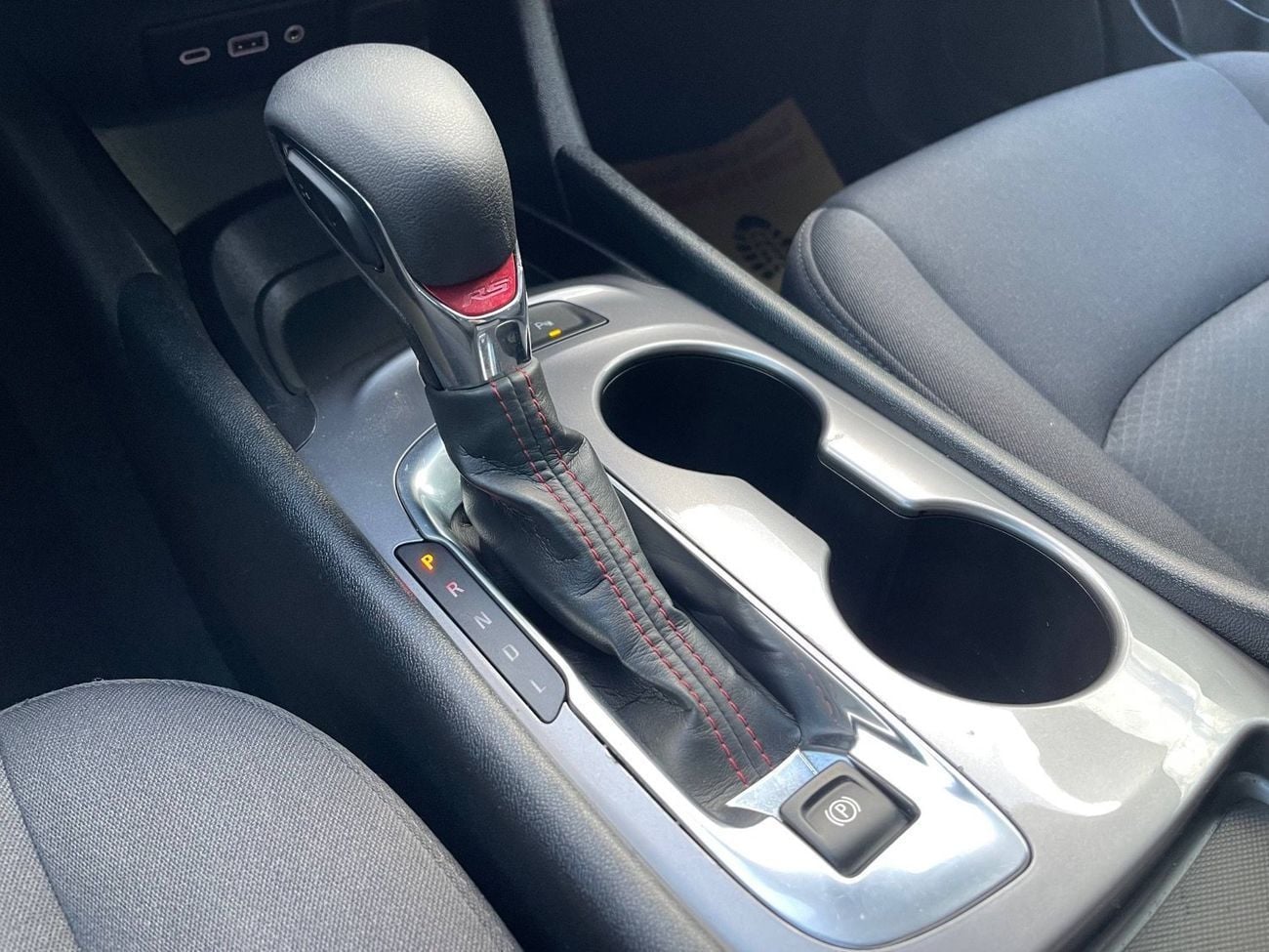 Chevrolet Malibu RS (NON GCC) 1.5L RS BLACK EDITION / 1.5T V4 / RADAR / LINE KEEP ASSIST / APPLE ANDROID AUTO / RI