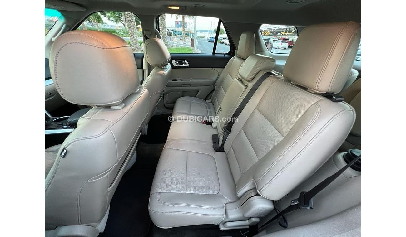 Ford Explorer FORD EXPLORER 2013 GCC XLT FULL OPTIONS IN PERFECT CONDITIONS