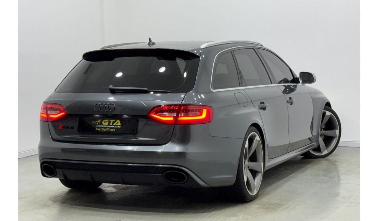 Audi RS4 2014 Audi RS4 Quattro, Full service History, Full Options, Low Kms, GCC