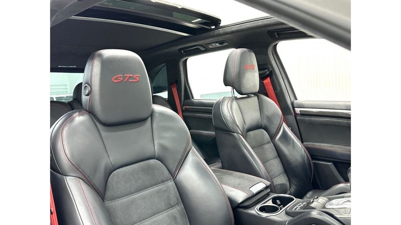 Porsche Cayenne 2016 Porsche Cayenne GTS, Full Service History, GCC