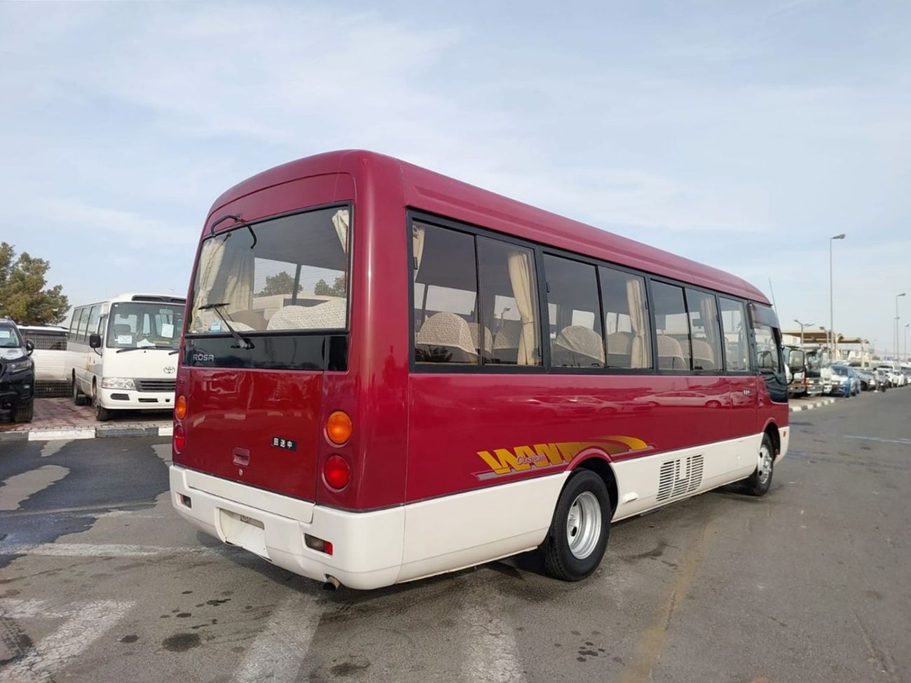 ميتسوبيشي روزا MITSUBISHI ROSA BUS RHD 1999 MODEL 4.8 L DIESEL AUTOMATIC(PM00631)