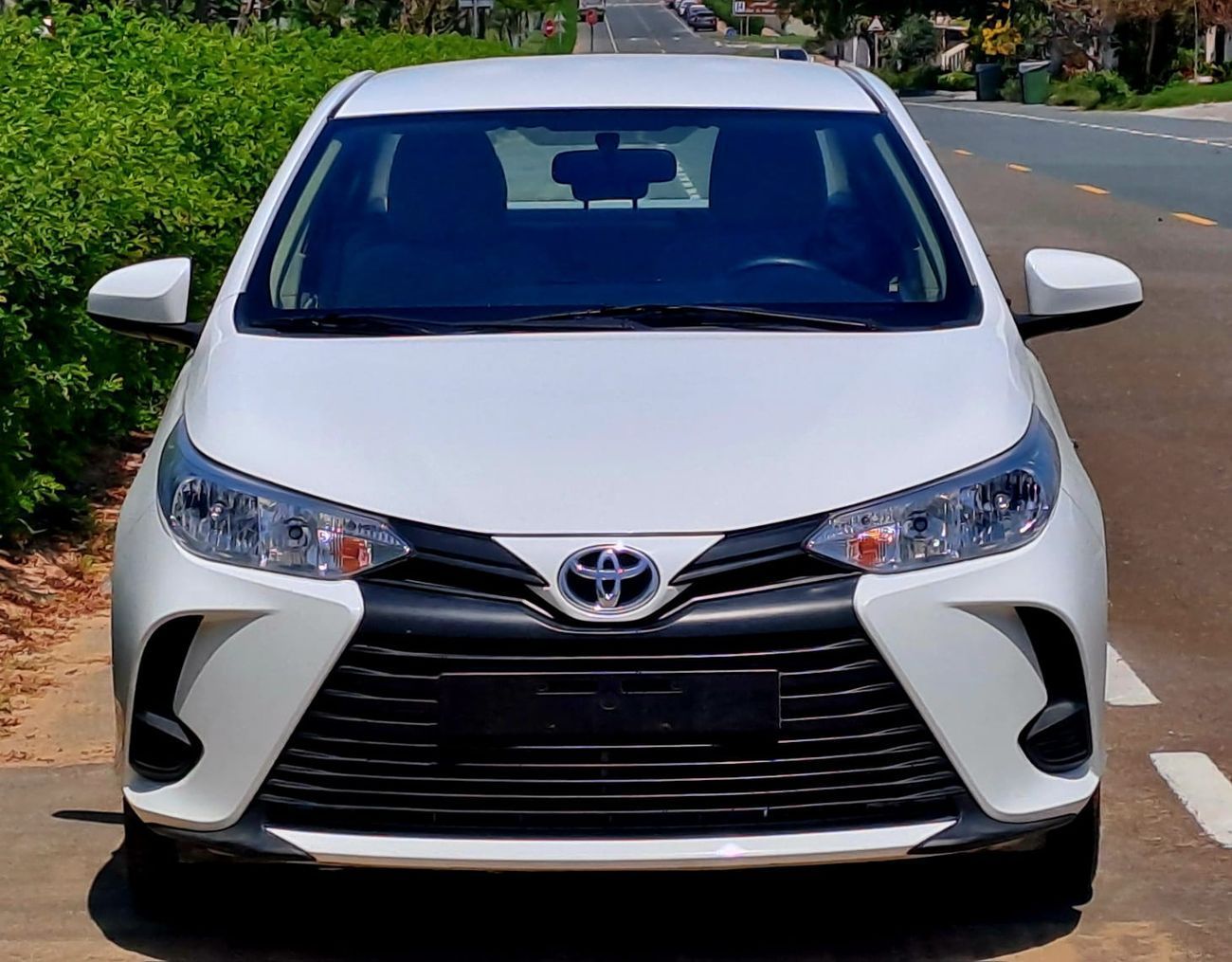 Toyota Yaris 570-Monthly l GCC l Cruise, Camera, GPS l Accident Free