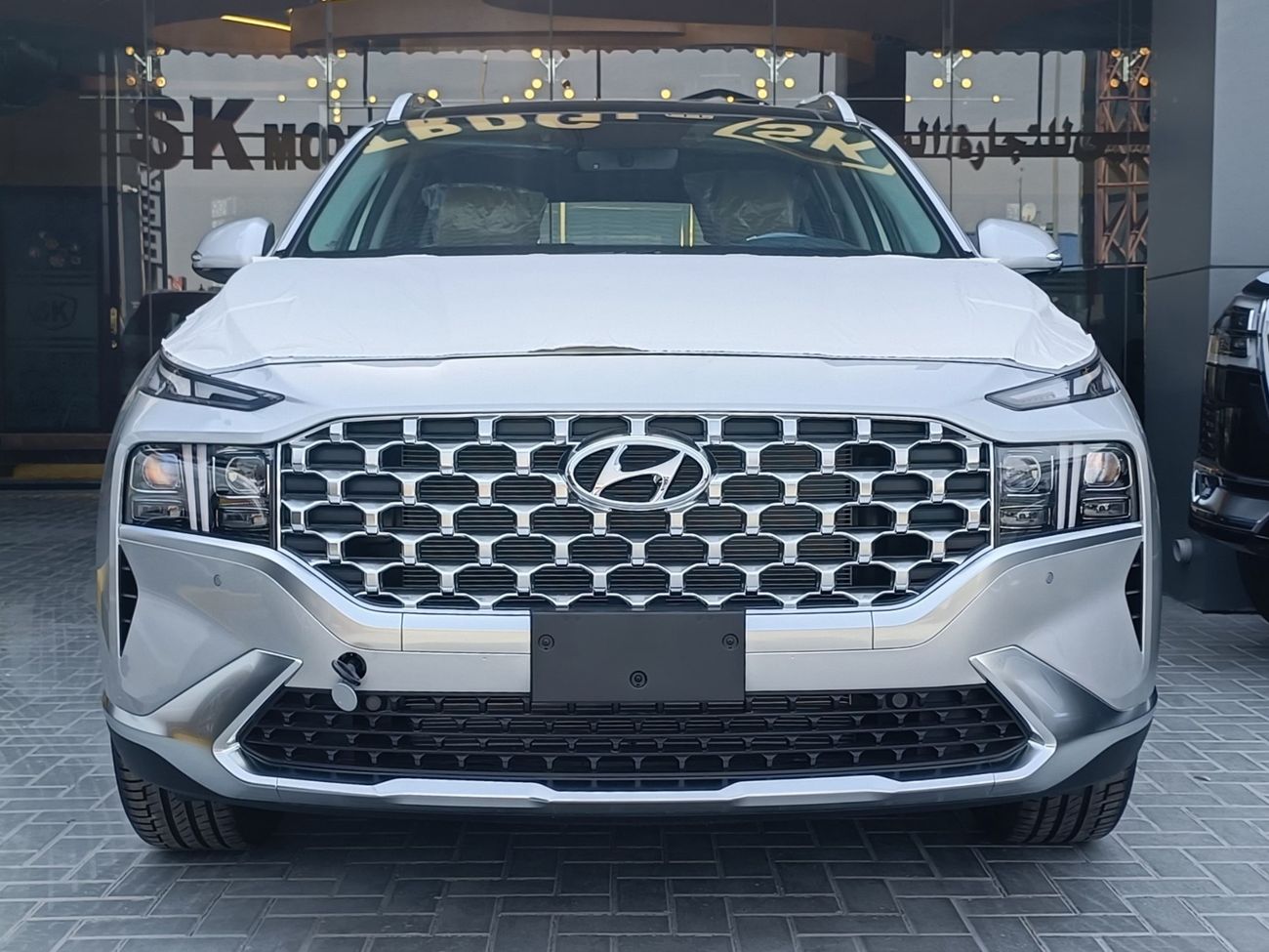 هيونداي سانتا في LUXURY, 2.5L PETROL, DRIVER POWER SEAT, PANORAMIC ROOF, 7 STR (CODE # HSA25AF)