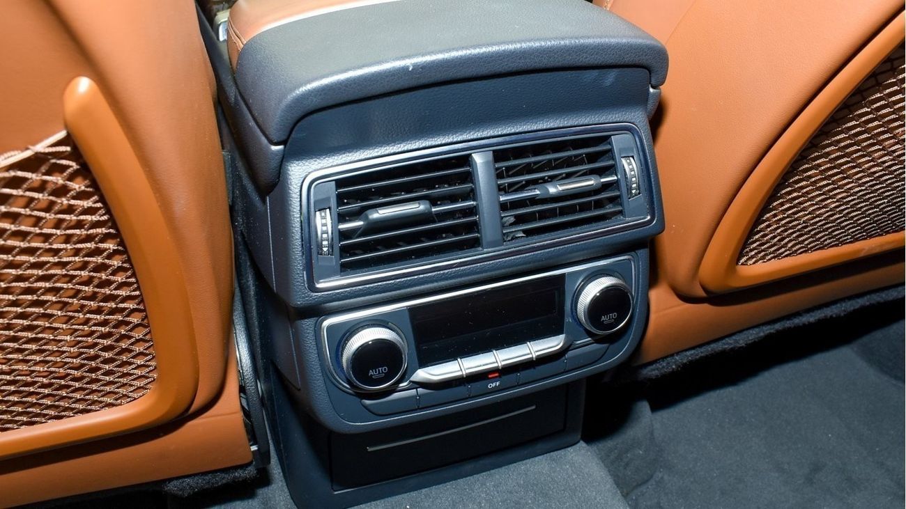 Audi Q7 45 TFSI Quattro  SLine