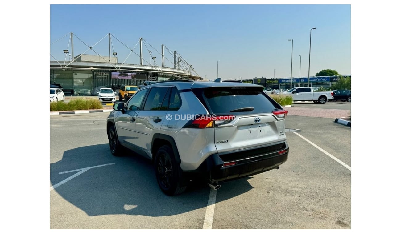 Toyota RAV4 2021 XLE EV HYBRID ENGINE SUNROOF 4x4 USA IMPORTED
