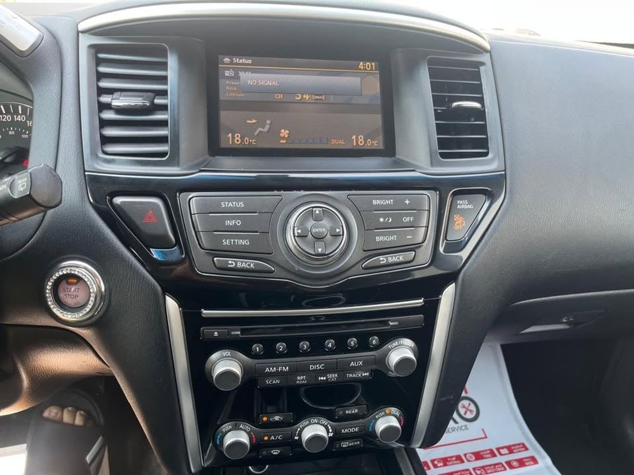 Nissan Pathfinder SV 3.5L (260 HP) 4WD