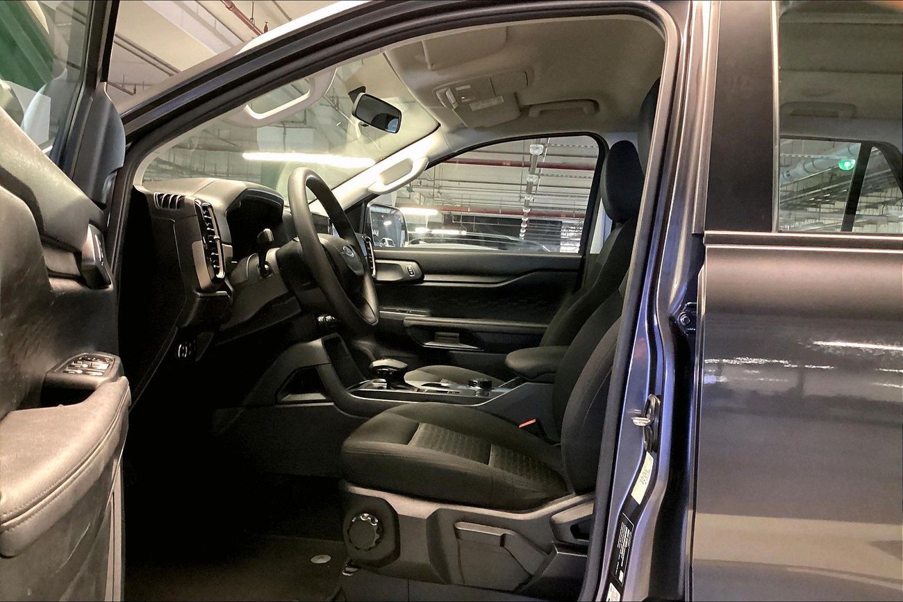 Ford Everest XLS | Guaranteed Warranty | 0 Down Payment