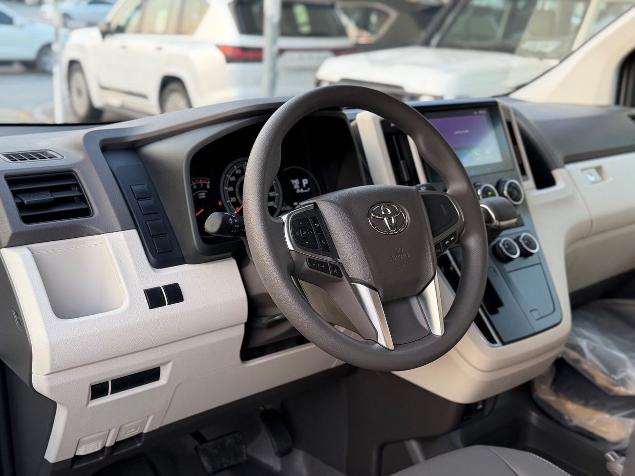 تويوتا هاياس Hiace 3.5 GL || Automatic || 2026