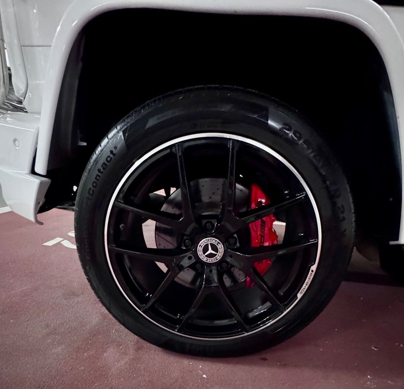 Mercedes-Benz G 63 AMG Std 5.5L