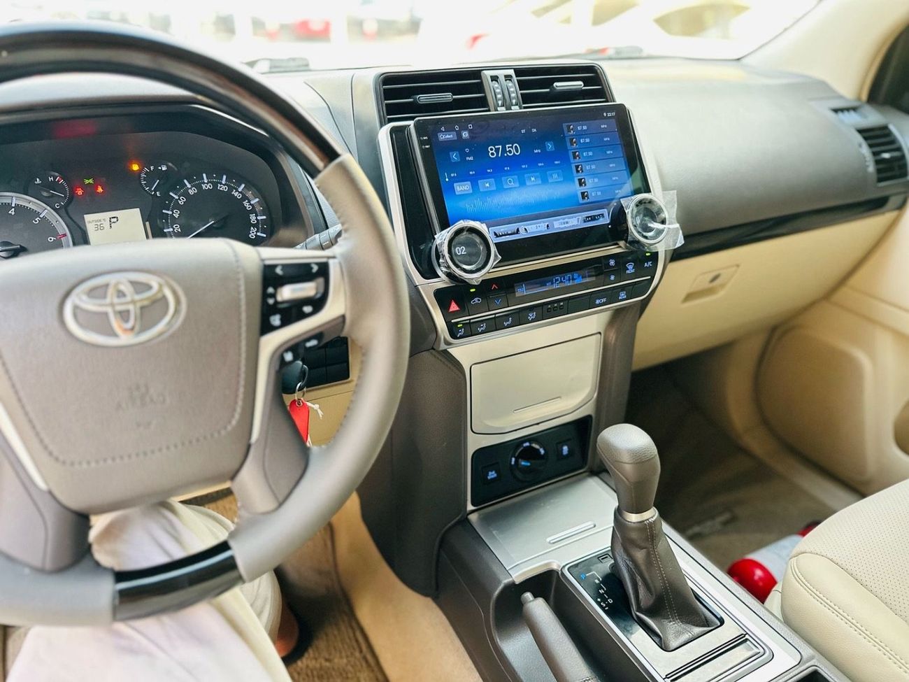 تويوتا برادو VXR 2.7L 4WD