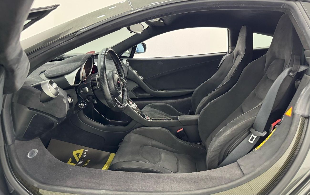 McLaren 650S 2015 McLaren 650s, Full Service History, Carbon Fiber Package, Low Kms, GCC