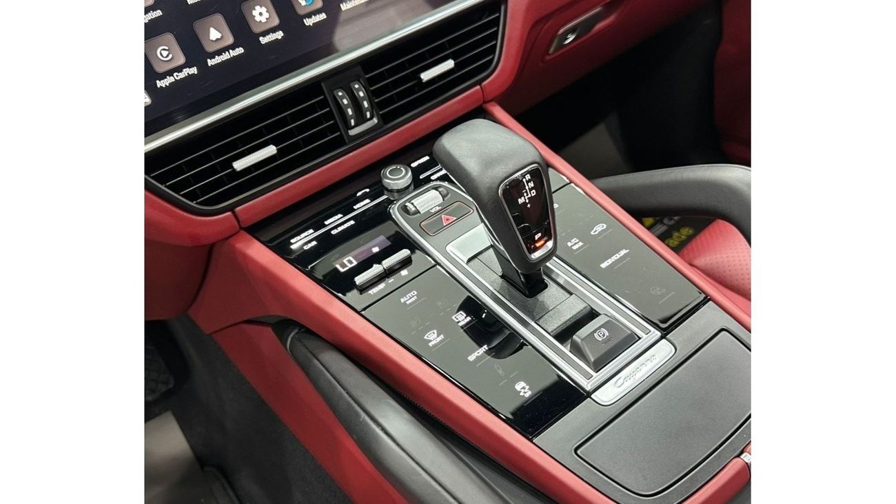 Porsche Cayenne 2023 Porsche Cayenne Platinum Edition, May 2026 Porsche Warranty, Full Porsche Service History, GCC