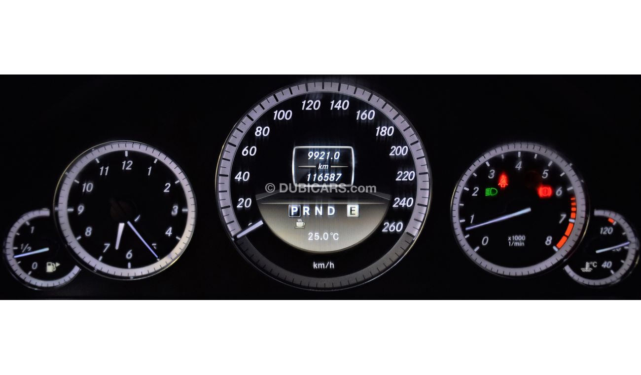 مرسيدس بنز E200 EXCELLENT DEAL for our Mercedes Benz E200 2012 Model!! in White Color! GCC Specs