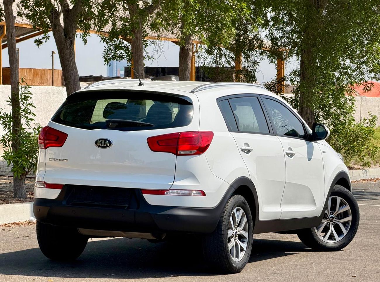 Kia Sportage LX STANDARD GCC I Cruise, Camera GPS I Accident Free I Original Paint