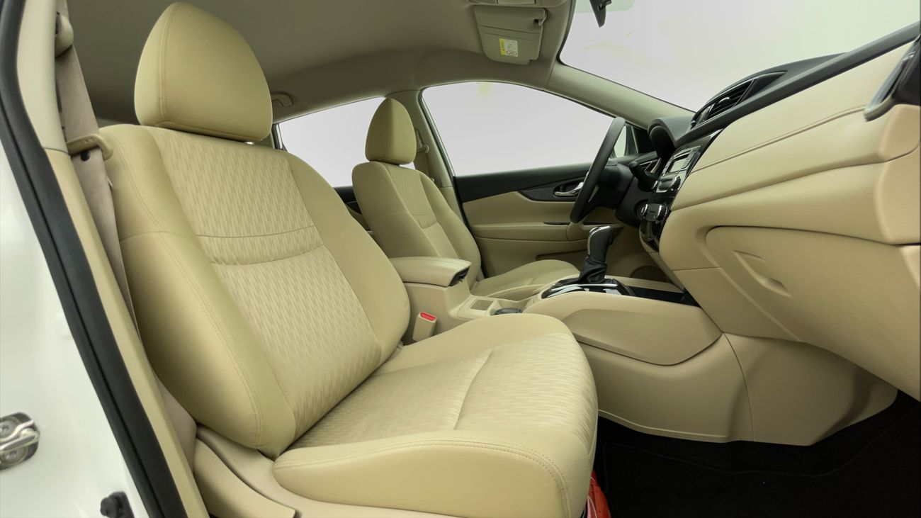 نيسان إكس تريل S 2.5 | بدون دفعة مقدمة | اختبار القيادة في المنزل