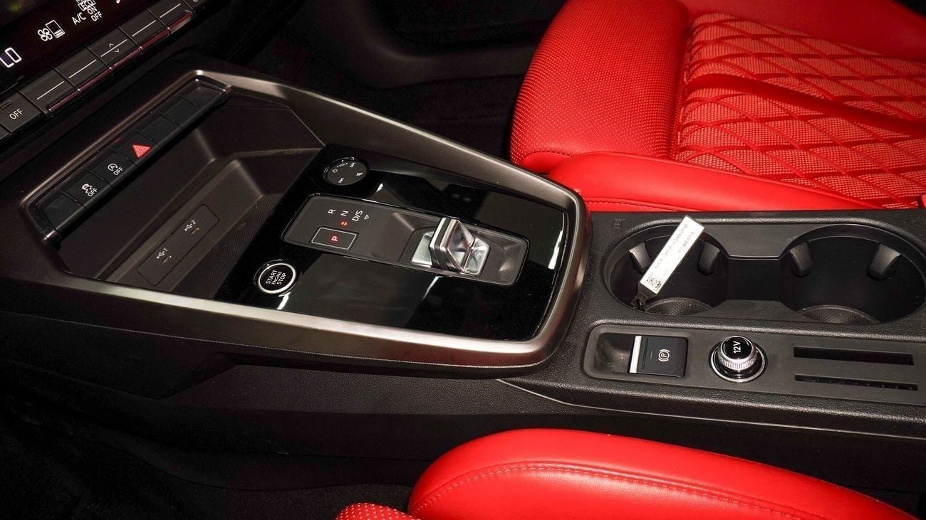 Audi A3 AUDI A3 35 TFSI 1.4L - 2024