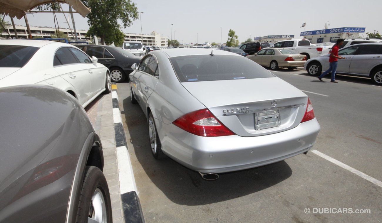 Mercedes-Benz CLS 500