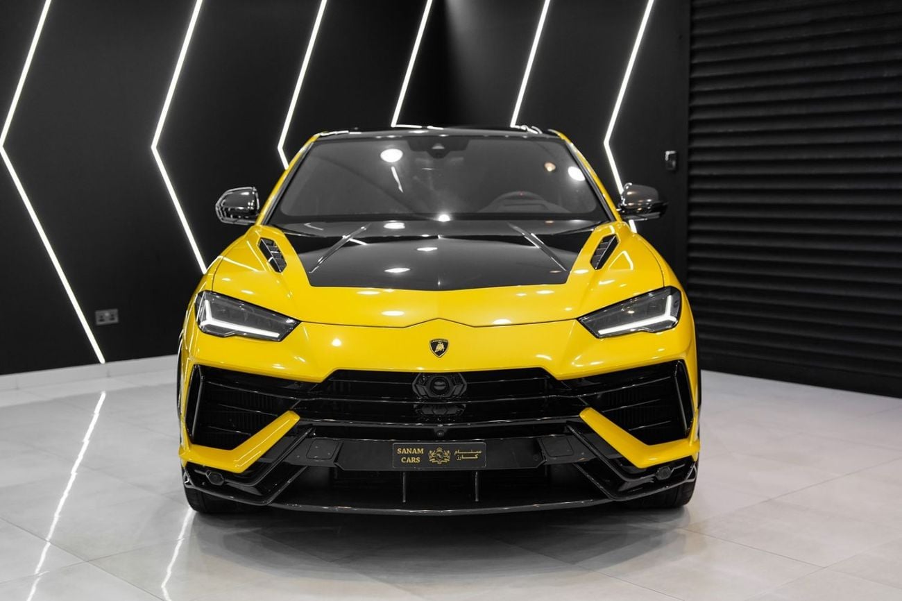 Lamborghini Urus 2024 Lamborghini Urus Performante, Arkapovic Exhaust, Carbon Fiber Package, Lamborghini Warr + Serr!