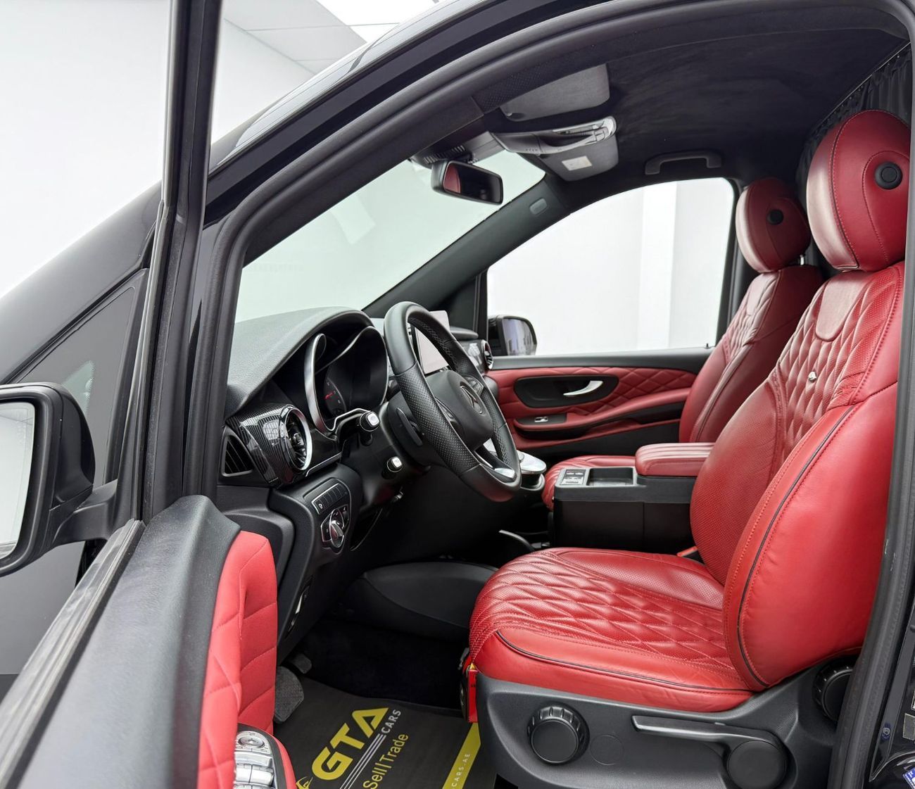 Mercedes-Benz V 250 2022 Mercedes Benz V250, Warranty, Service History, Excellent Condition, GCC