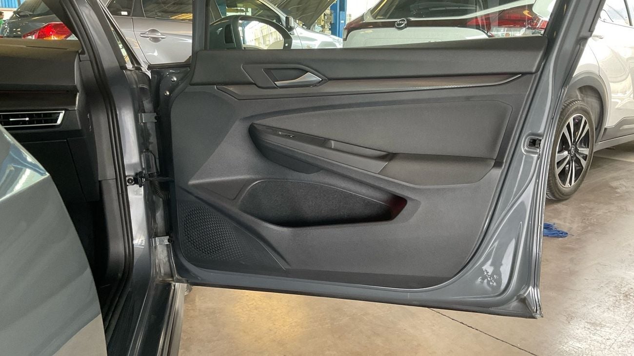 Volkswagen Golf GTI - Cloth | Guaranteed Warranty | 0 Down Payment