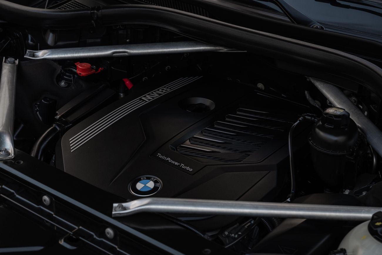 BMW X7 X7 xDrive 40i M-KIT | 4,603 P.M | 0% Downpayment | BMW Warranty!