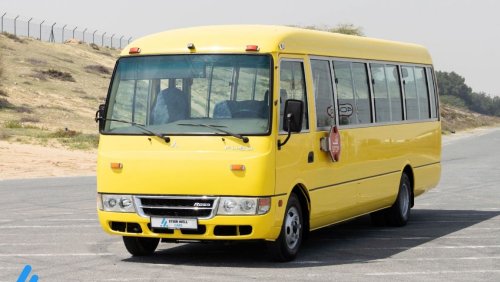 ميتسوبيشي روزا 2016 32 Seater School Bus 4.2L Diesel MT / Like New Condition / GCC Specs / Book Now