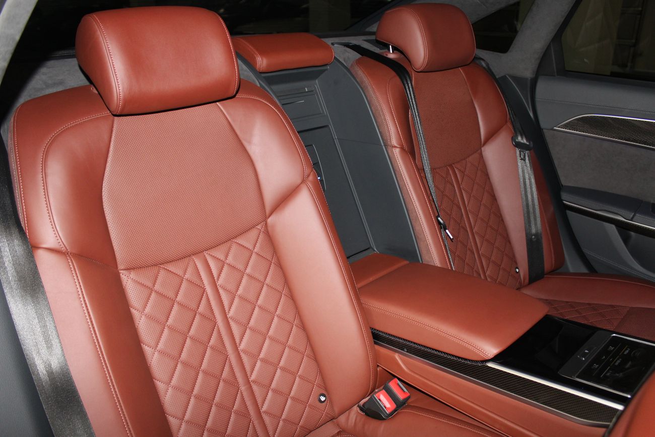 أودي S8 S8 TFSI Black Edition (Ref#5755)