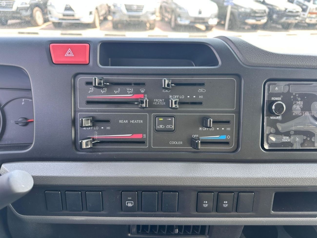 تويوتا كوستر TOYOTA COASTER 2.7L PETROL 2025