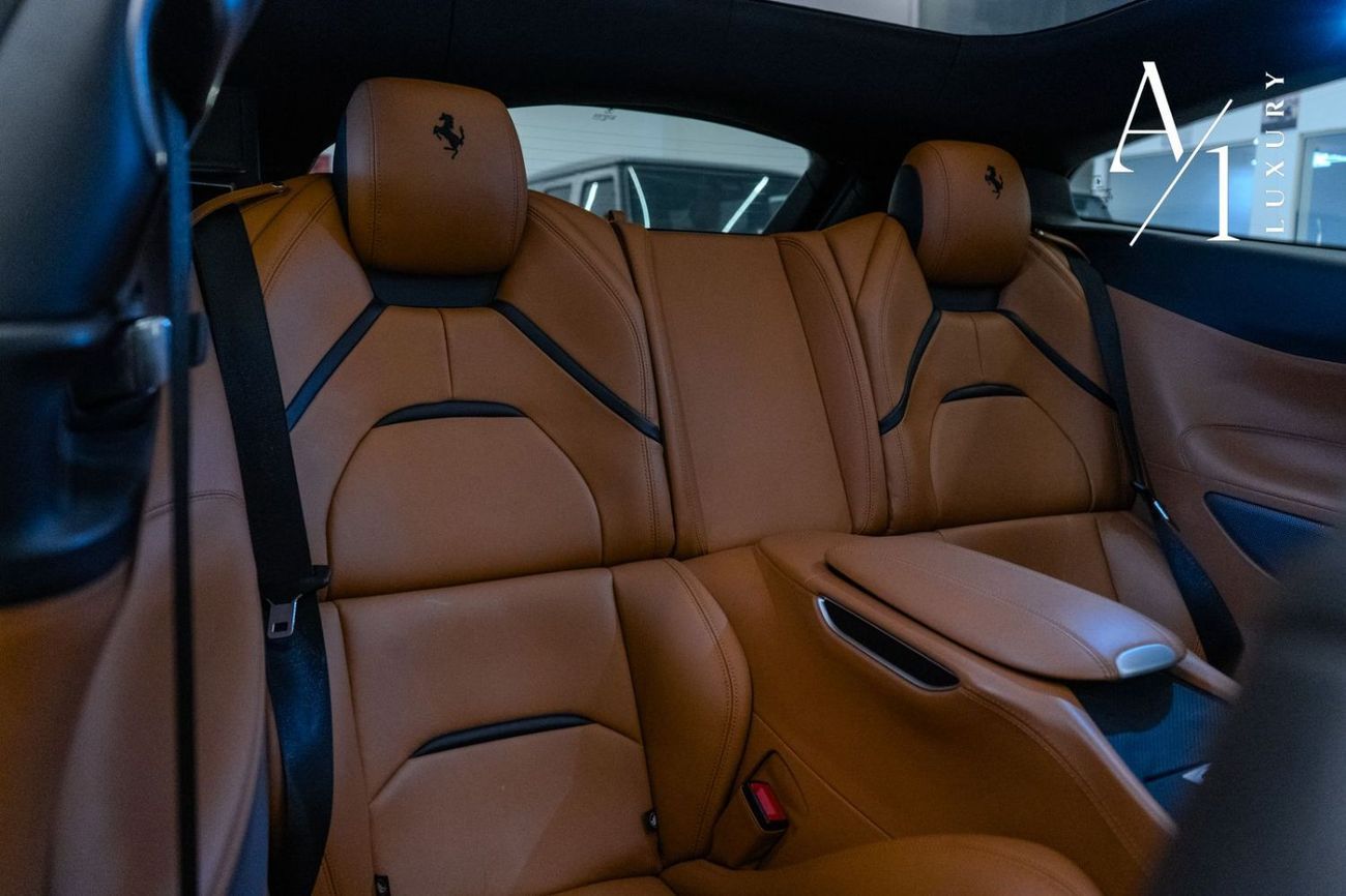 Ferrari GTC4 Lusso 2019 Ferrari GTC4Lusso Hatchback, Warranty, Full Ferrari Service History, Low Kms, GCC