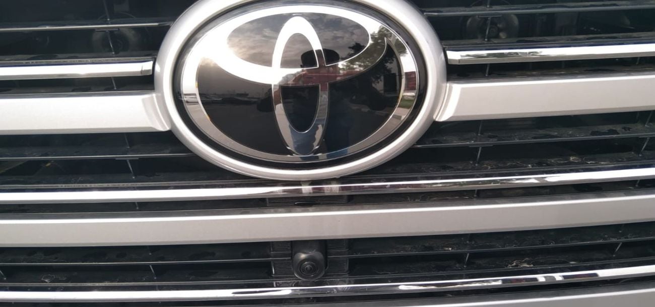 Toyota Land Cruiser Right-Hand drive Diesel Auto ZX full options