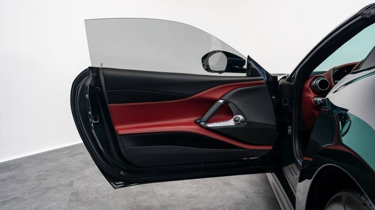 فيراري 812 GTS - Under Warranty and Service Contract