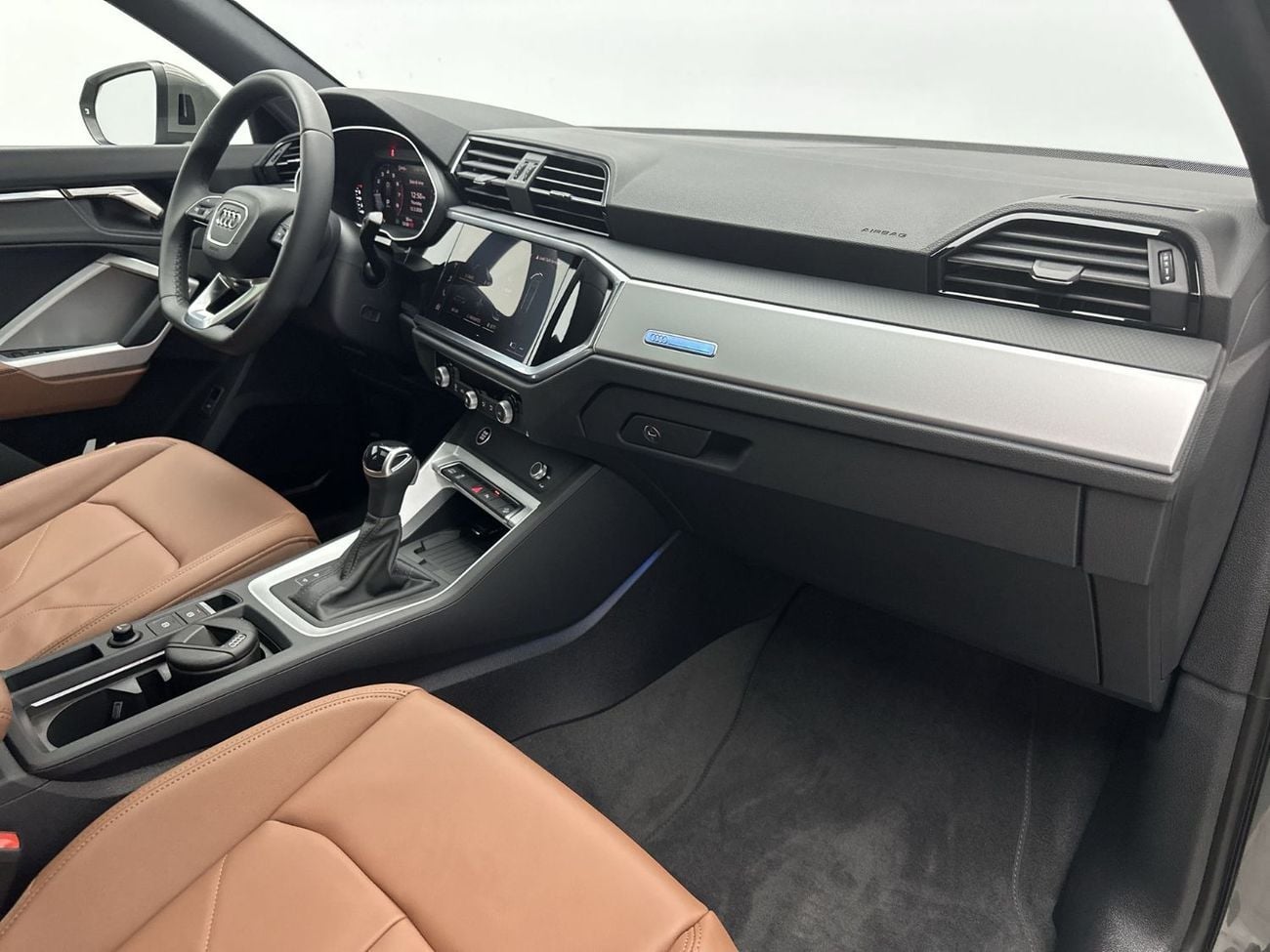 أودي Q3 Sportback 35 TFSI 150hp (Ref# 06793) EXCLUSIVE RAMADAN OFFER