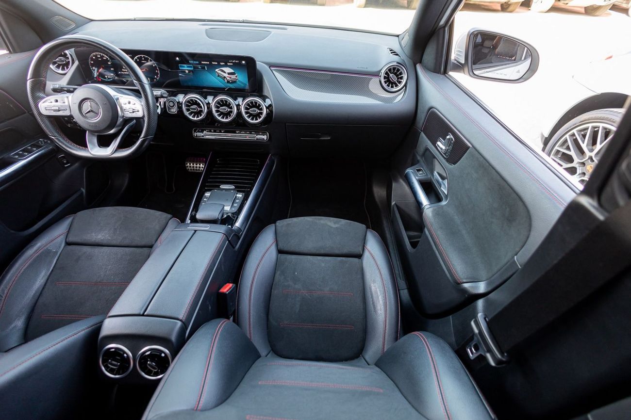 Mercedes Benz GLA 200