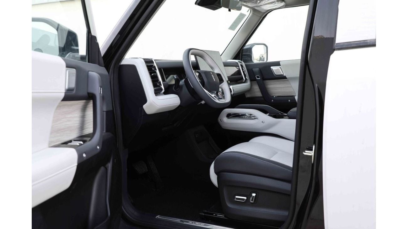 Chery iCar 03 2024 ICAR EQ3 V2 Long Range - White inside White | Export Only