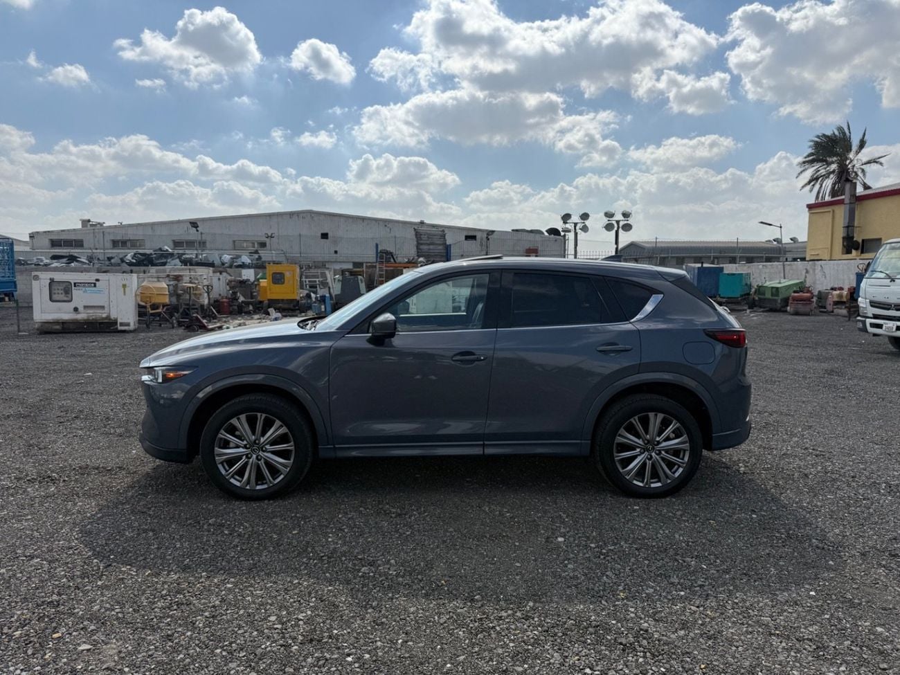 Mazda CX-5 2023 SIGNATURE EDITION 2.4 TURBO ENGINE 360 CAMERA TOP OPTION CANADA SPEC