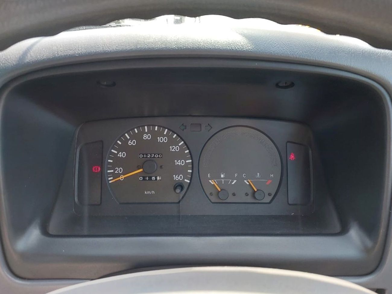 تويوتا داينا TOYOTA DYNA TRUCK RHD 1996 MODEL 3.5 L DIESEL MANUAL(PM05103)