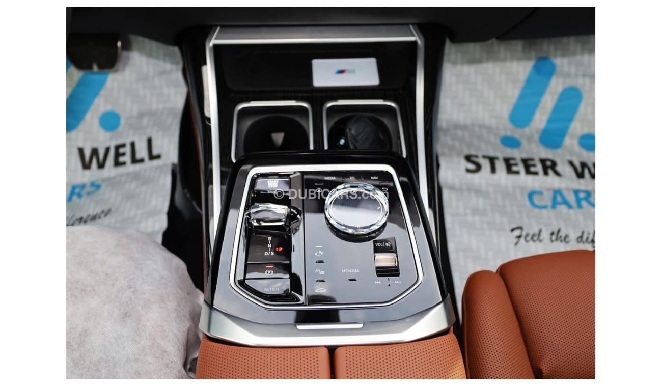 BMW 735 i 7-SERIES | M-PACKAGE | 5 Years Warranty and Service up to 100,000KM | GCC