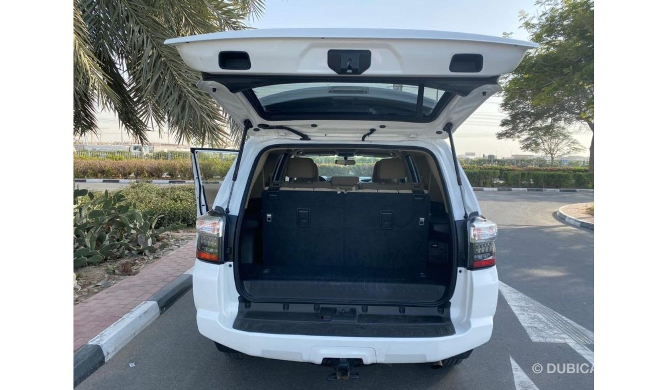 Toyota 4Runner TOYOTA 4-RUNNER 2018 V6 3.0 95000 AED