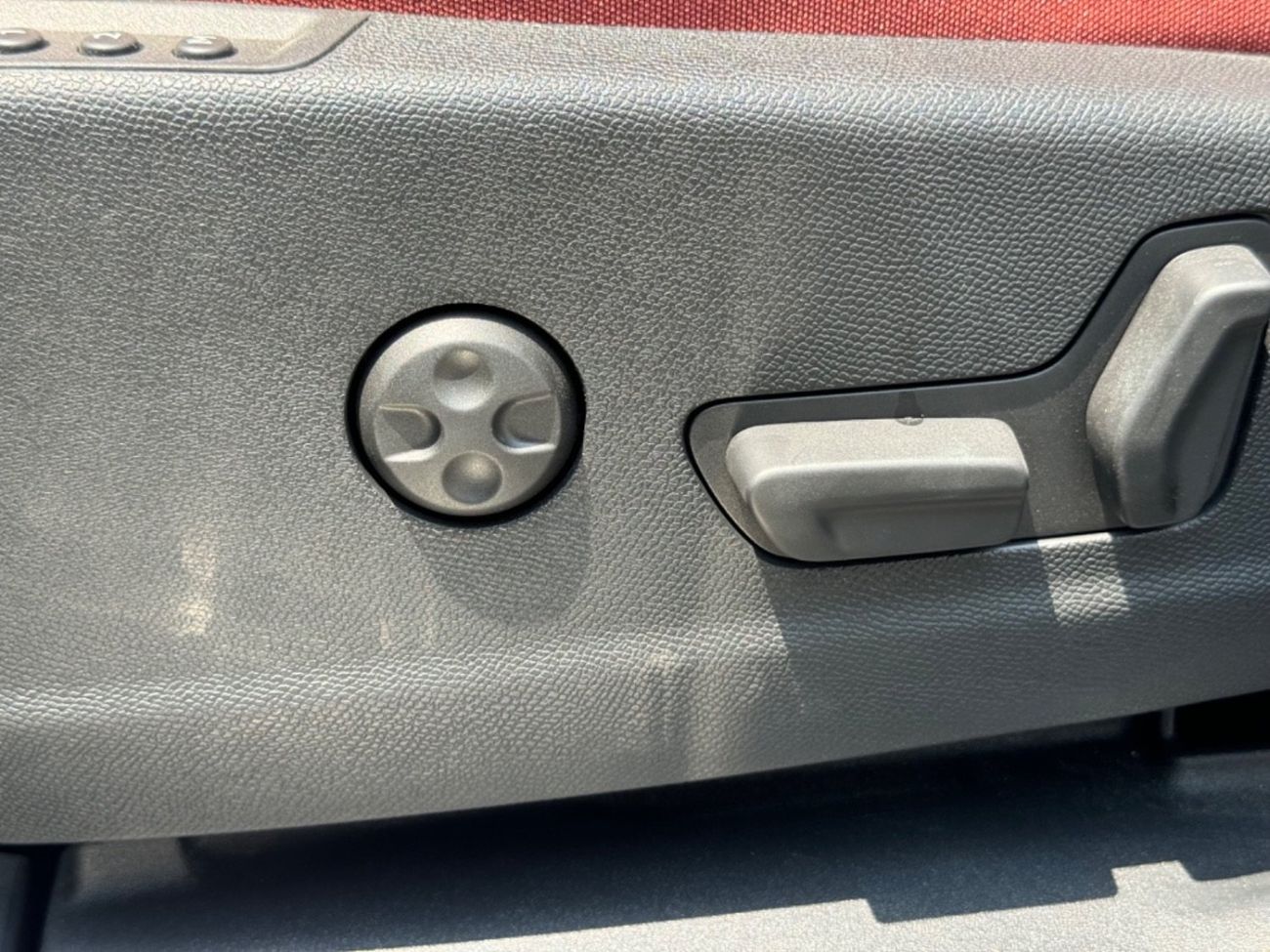 Peugeot 3008 PEUGEOT 3008 GT - 1.6T -  (2025 MODEL) GCC specs