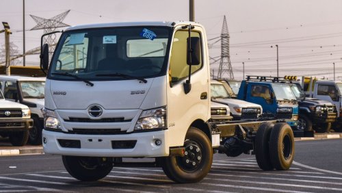 هينو 300 Hino 714 | 300 Series | 2022 Model | Brand New | Single Cab | 4.0L Diesel Engine Turbo | 4 Ton Capac