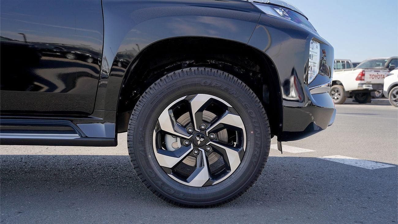 Mitsubishi Montero Sport Brand New 2026 Mitsubishi Montero Sport GLS (H64) 3.0L 6-Cylinder SUV – GCC Specs | Export Ready