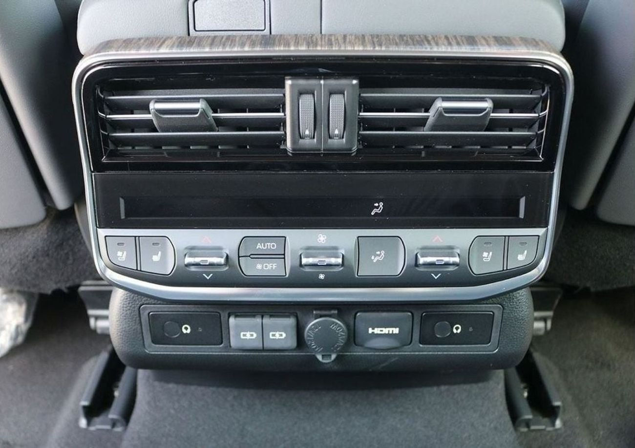 Toyota Land Cruiser 3.5L Twin Turbo Petrol VXR - Z Exclusive | Red/Black interior | New Shape | 2