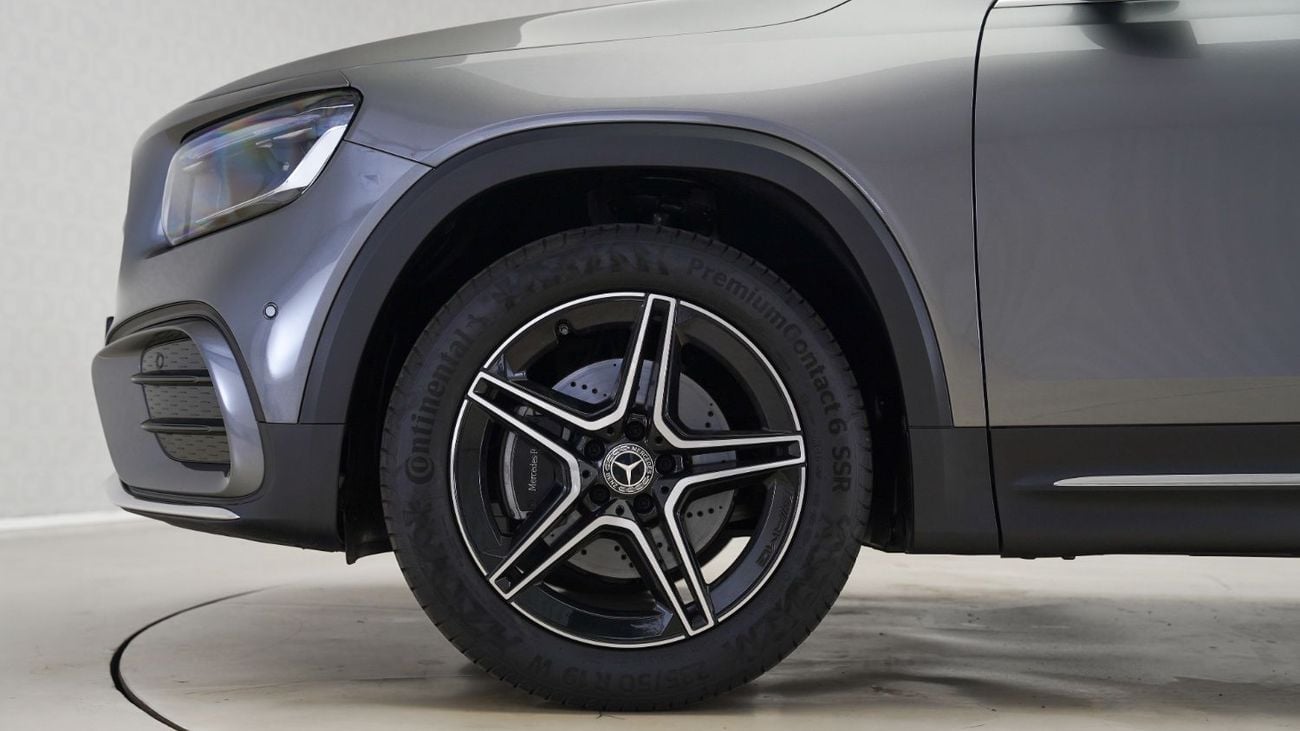Mercedes Benz GLB200 STANDARD