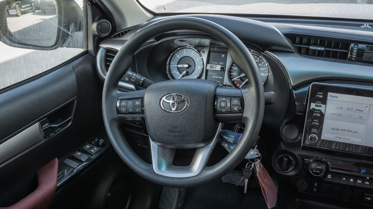 Toyota Hilux TOYOTA HILUX 2.4 AT HIGH -2026YM